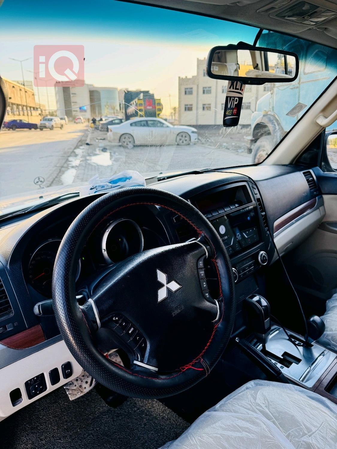 ميتسوبيشي باجيرو